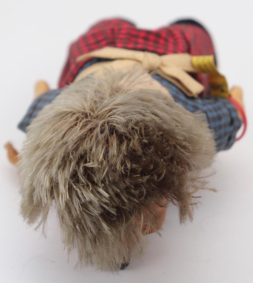 STEIFF \"Micki\" ハリネズミ女の子のキャラクター人形17cm