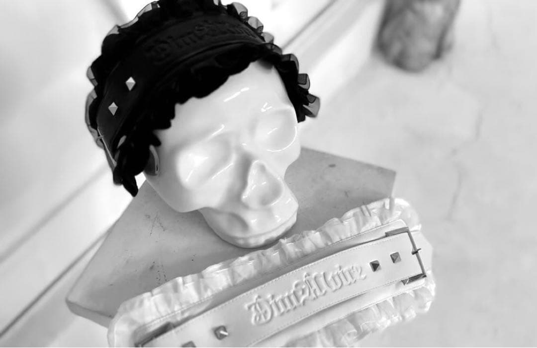 送料無料 新品未使用 dimmoire ディムモアール 刻印ヘッドドレス 黒