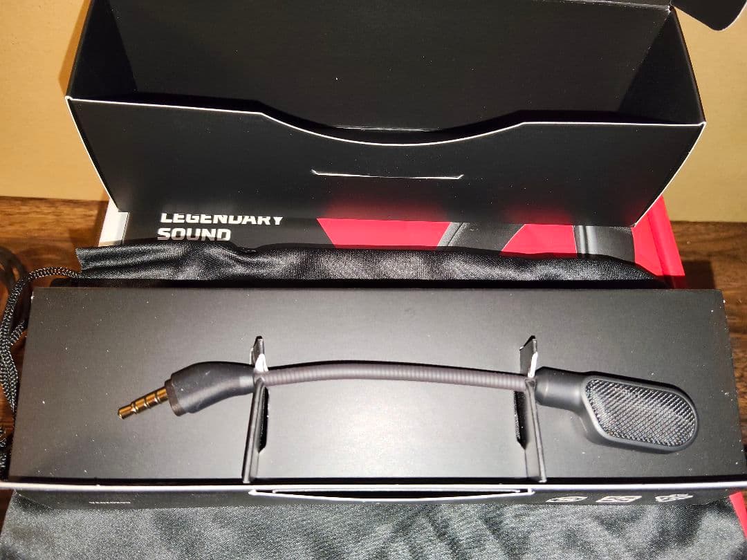 【開封美品】HyperX Cloud III S　ワイヤレスヘッドセット