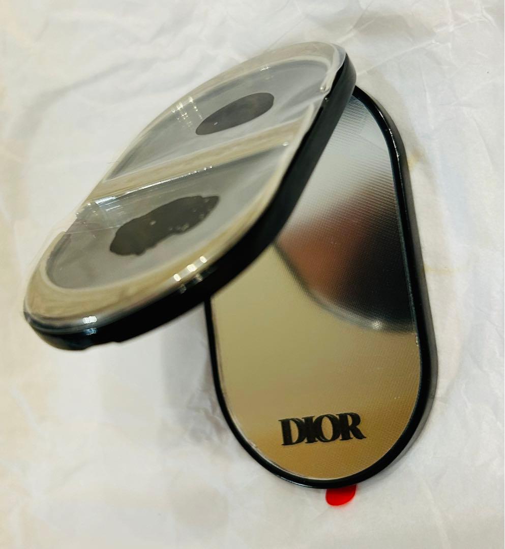 ラスト1点　最新　ディオール　ミラー付き　スマホスタンドリング　 スタンド