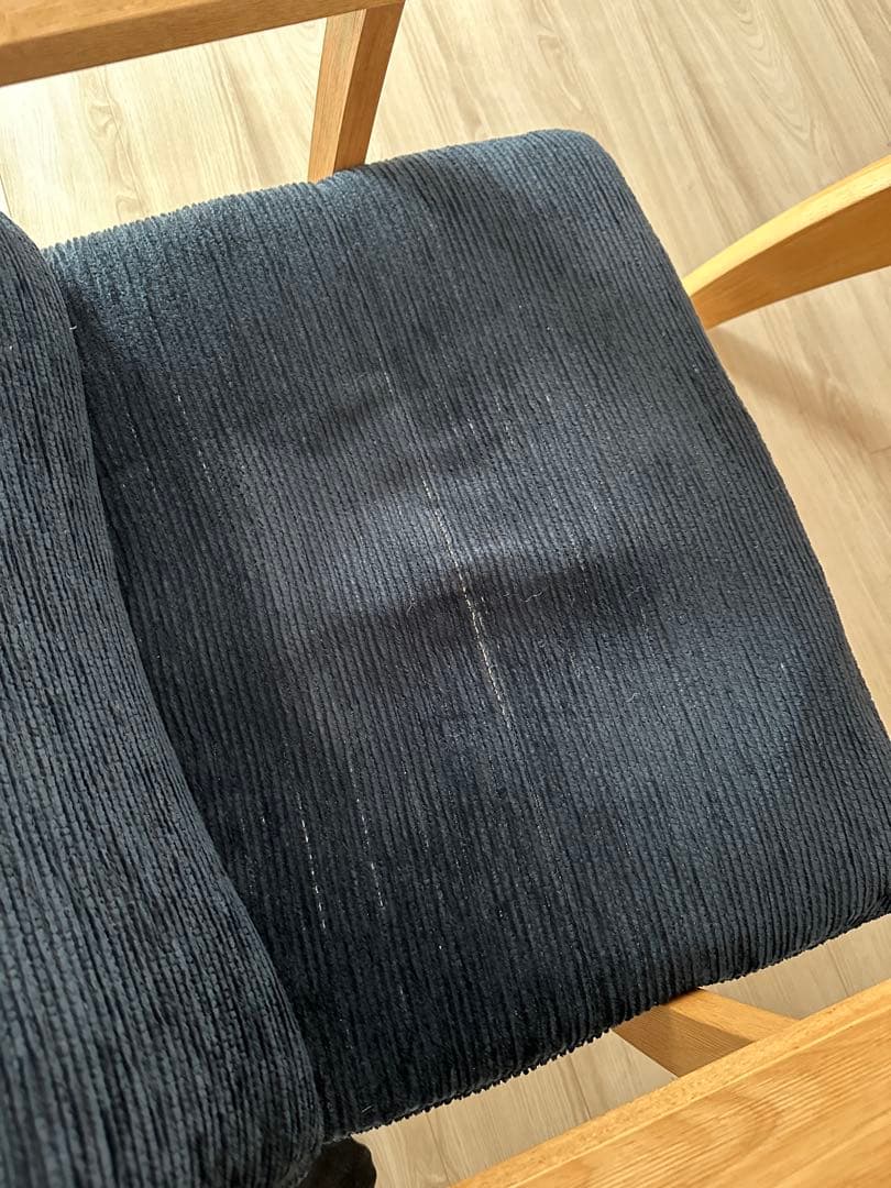 ※11/20までの掲載　テーブルとチェア2脚と2人掛けベンチのセット※引取希望