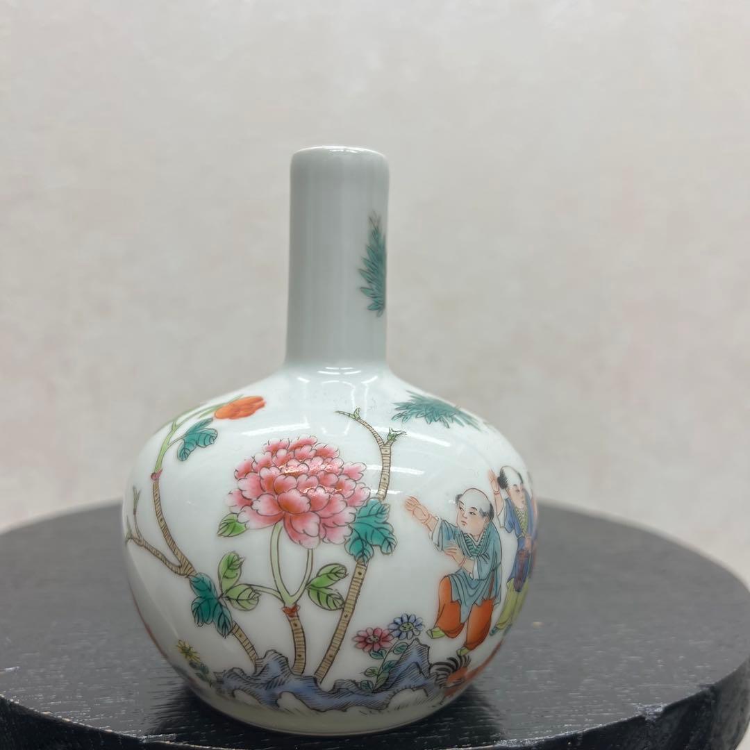 中国清朝人物紋長頸瓶骨董　唐物　アンティーク古美術品骨董　景徳鎮陶磁器青磁　江戸