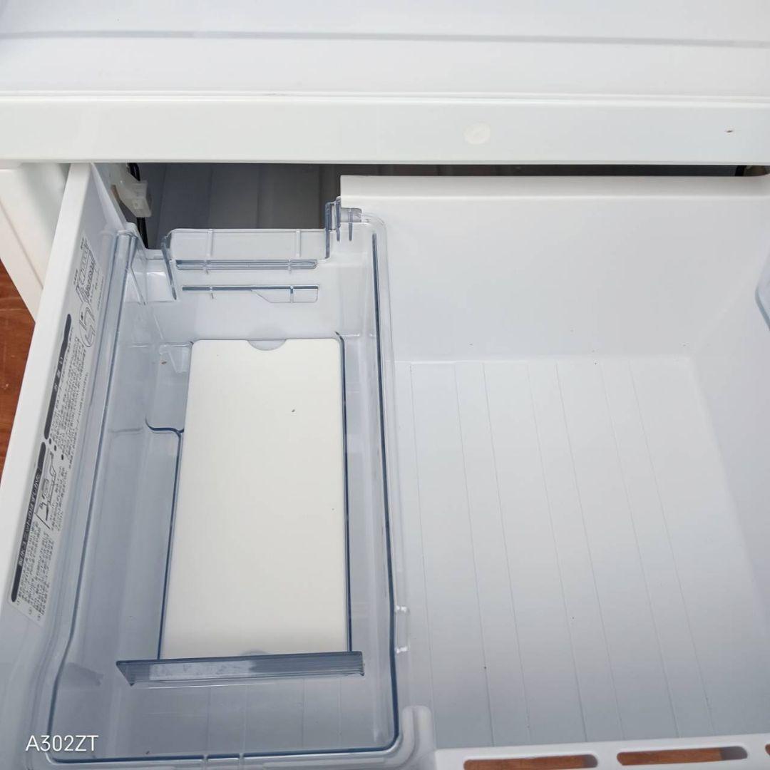 381 送料設置無料 アクア　大型冷蔵庫　21年製 冷蔵庫　238L