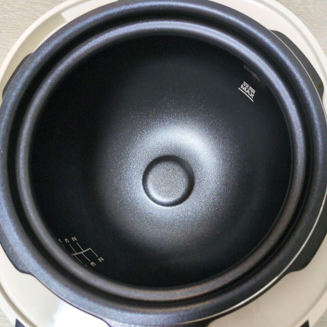 く*ん様 【中古美品】16役 T-fal ラクラクッカープラス コンパクト電気圧