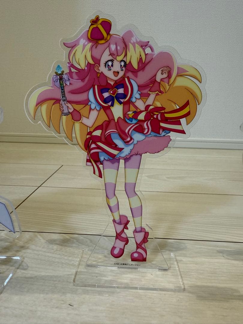 【開封済み】わんだふるぷりきゅあ　しあわせえぼりゅ〜しょん　アクリルスタンド