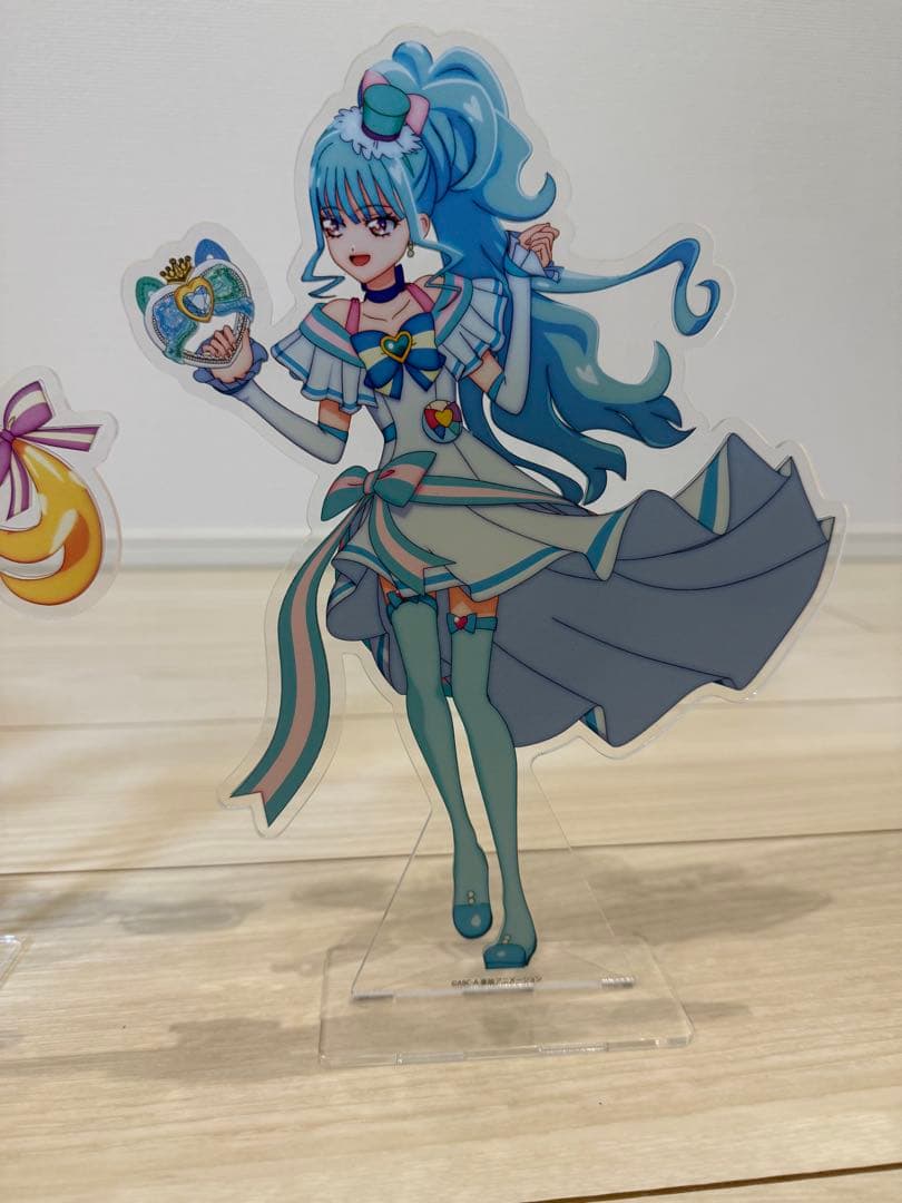 【開封済み】わんだふるぷりきゅあ　しあわせえぼりゅ〜しょん　アクリルスタンド