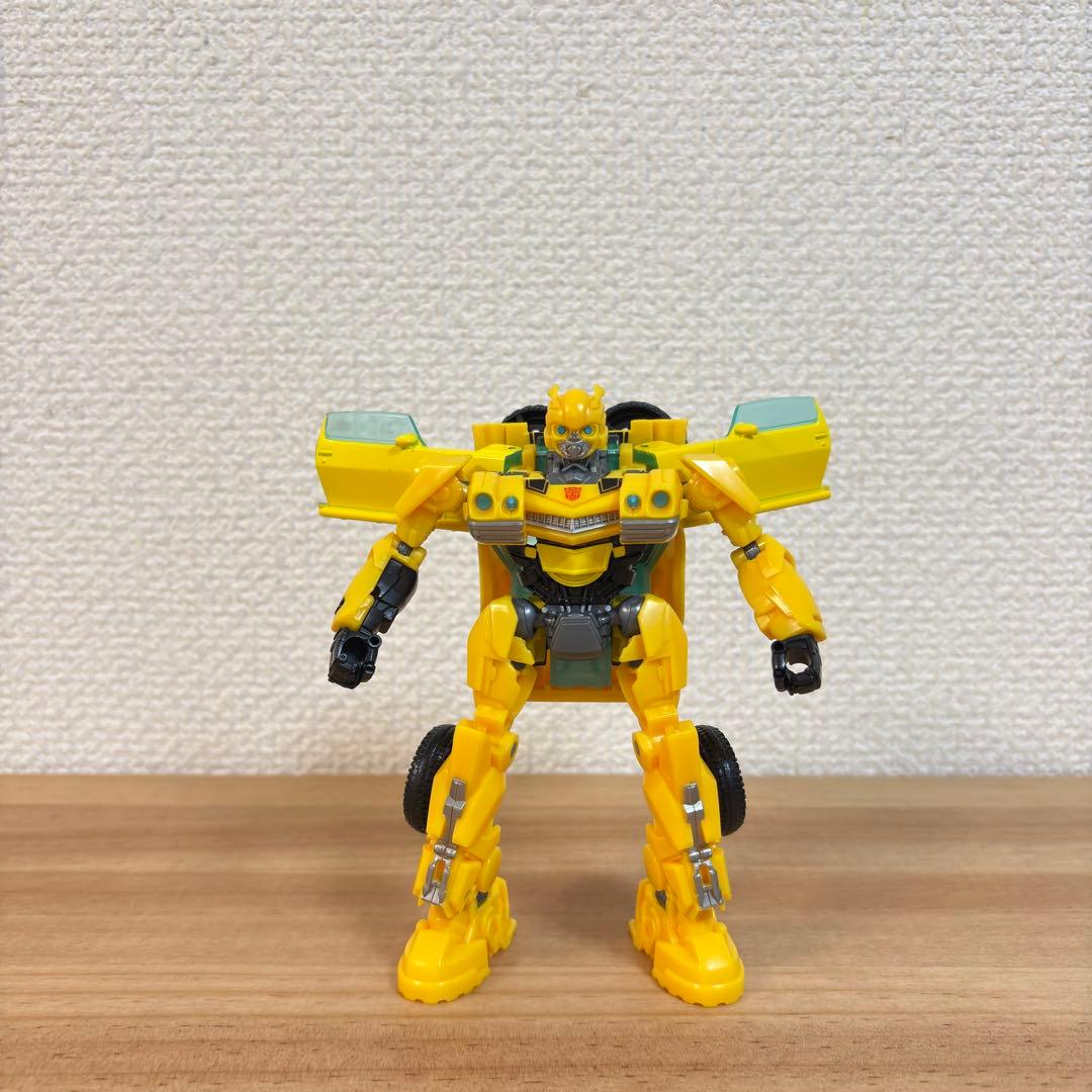 トランスフォーマー フィギュアセット& インシグニアリングセット