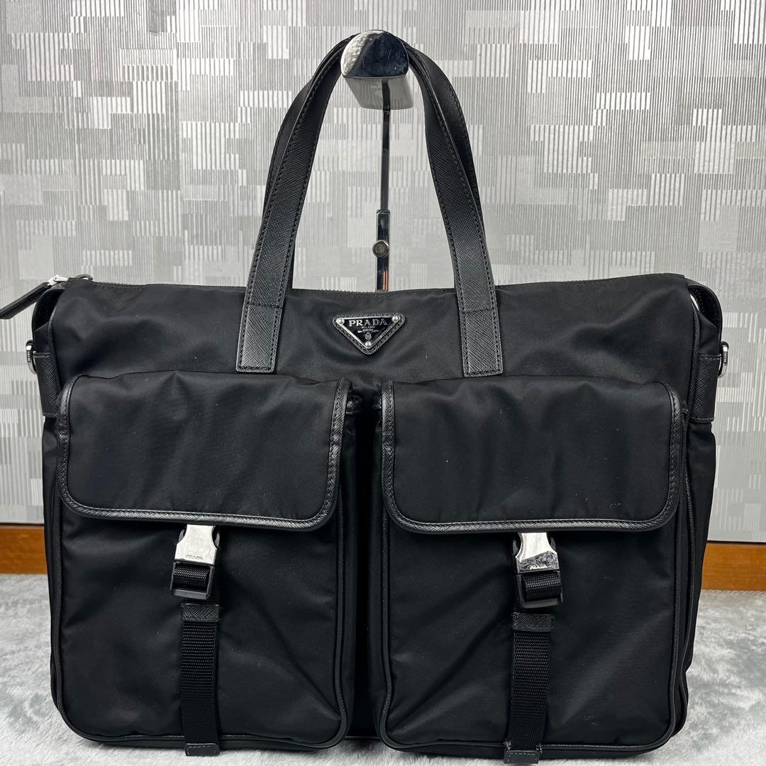 近年モデル Prada プラダ 2way ビジネスバッグ A4 斜め掛け 黒