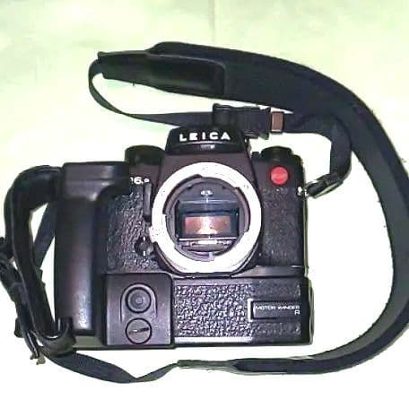 ライカ R6.2ブラック モーターワインダー付き