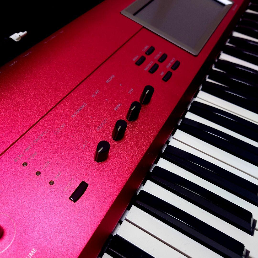 KORG Krome61 RED 50周年記念限定モデル 純正ケース等付き 美品