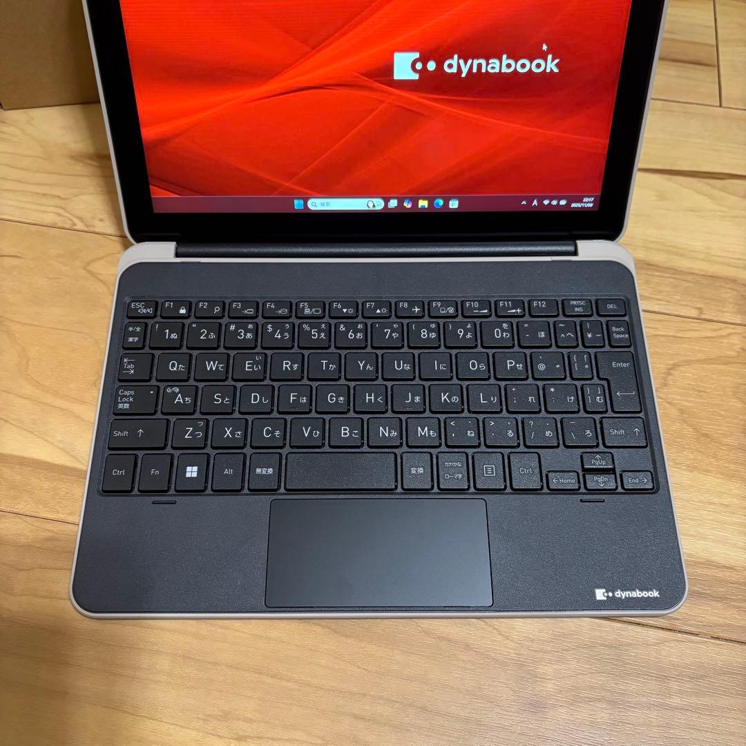 新品同様 東芝 2024年モデル 2in1 8G/256G office2024