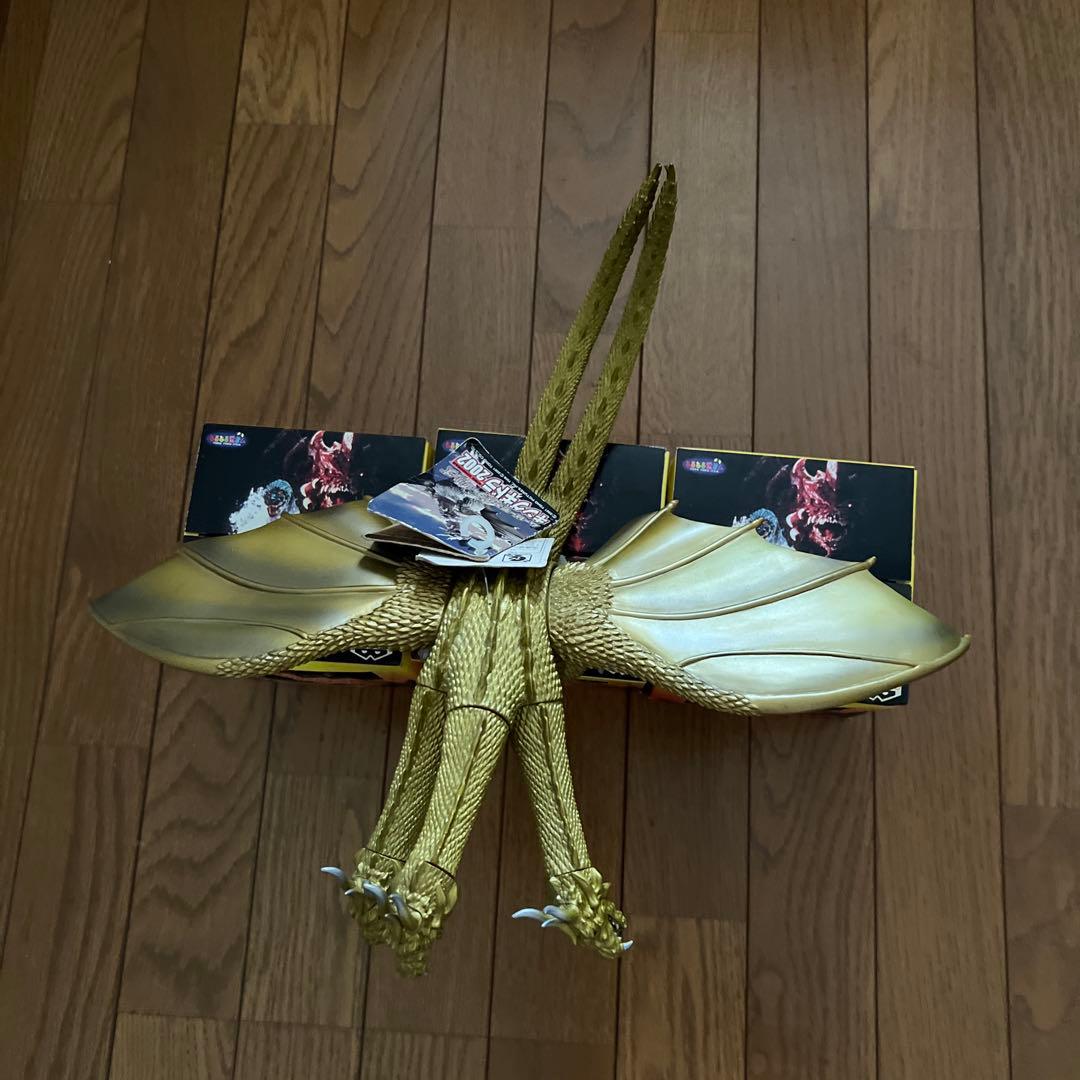 ゴジラ キングギドラ 2002フィギュア&陶器のマグカップ⭐︎4点セット