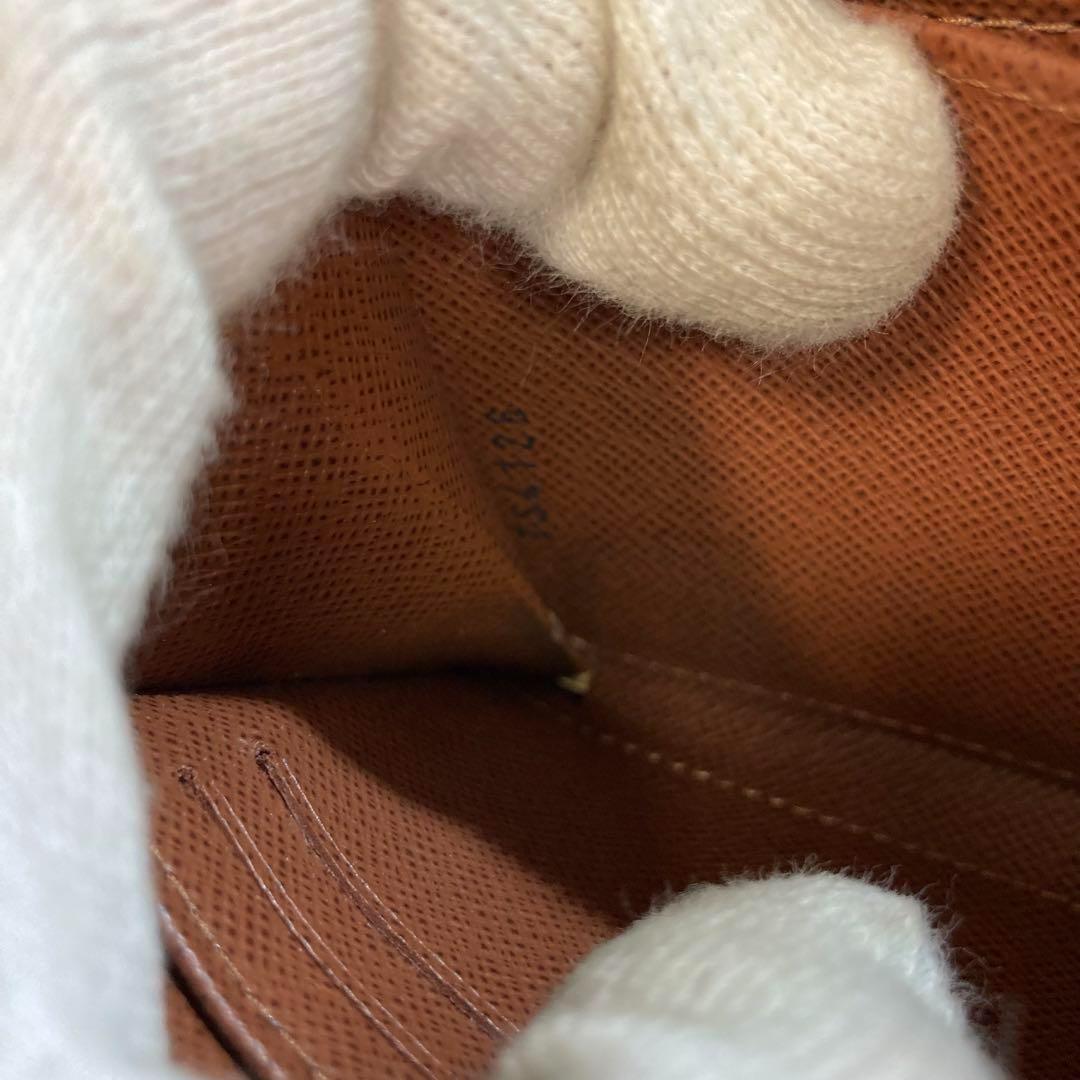 ！極美品！　ルイヴィトン　ラウンドファスナー　ケース　モノグラム