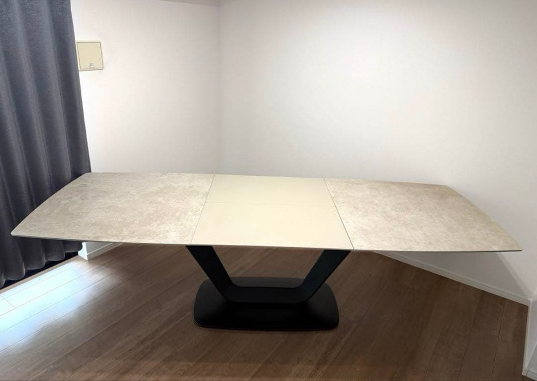 ✅即納・美品✅BoConcept Alicante ダイニングテーブル⭐️使用半年