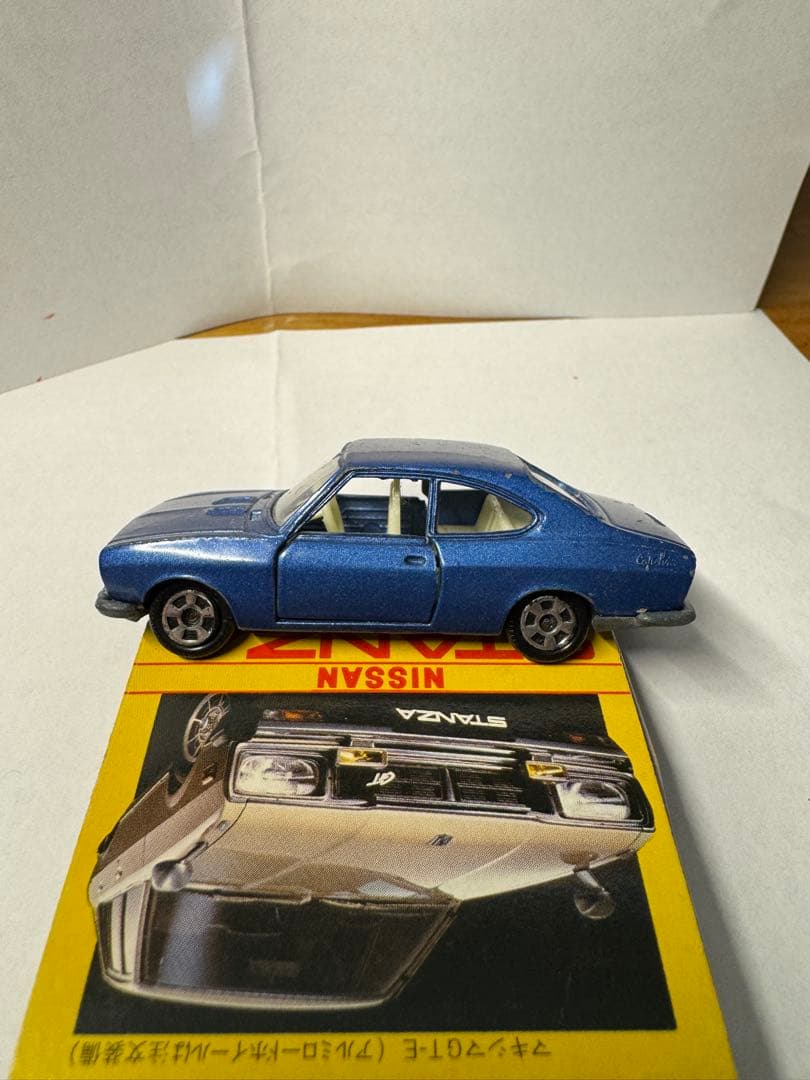 トミカ 香港製 マツダ カペラ 箱無し