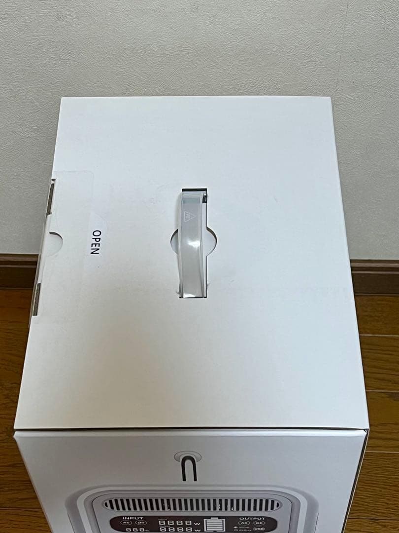 【未使用】SABUMA S600 電源 急速充電　LED付き 防災グッズ