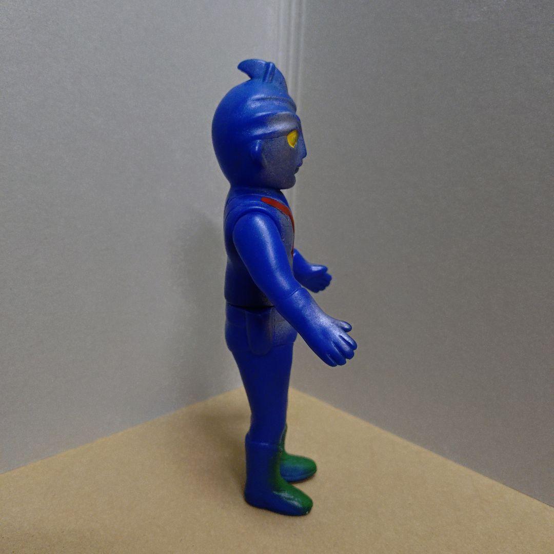 無版権 流星人間ゾーン パチソフビ