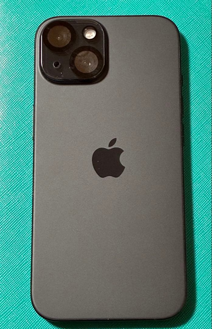 【美品】Apple iPhone 15 128本体