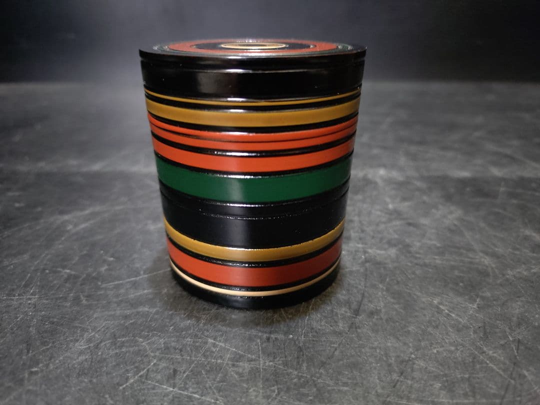 川端近左造　唐物写独楽塗煙草入　共箱　検　表千家