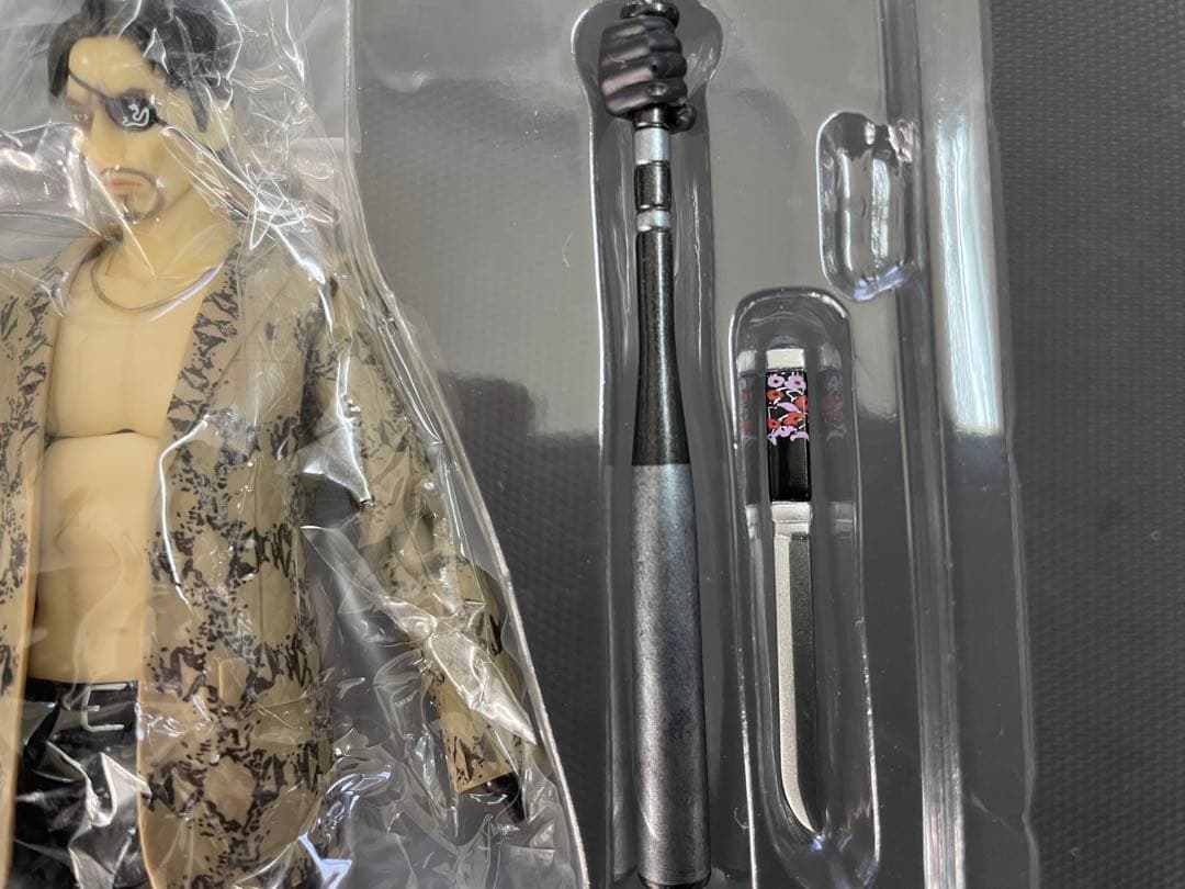 figma 325 龍が如く 真島吾郎 フィギュア