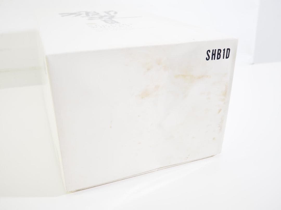 【未開栓】 サントリー 響 トランペットボトル 500ml 43%