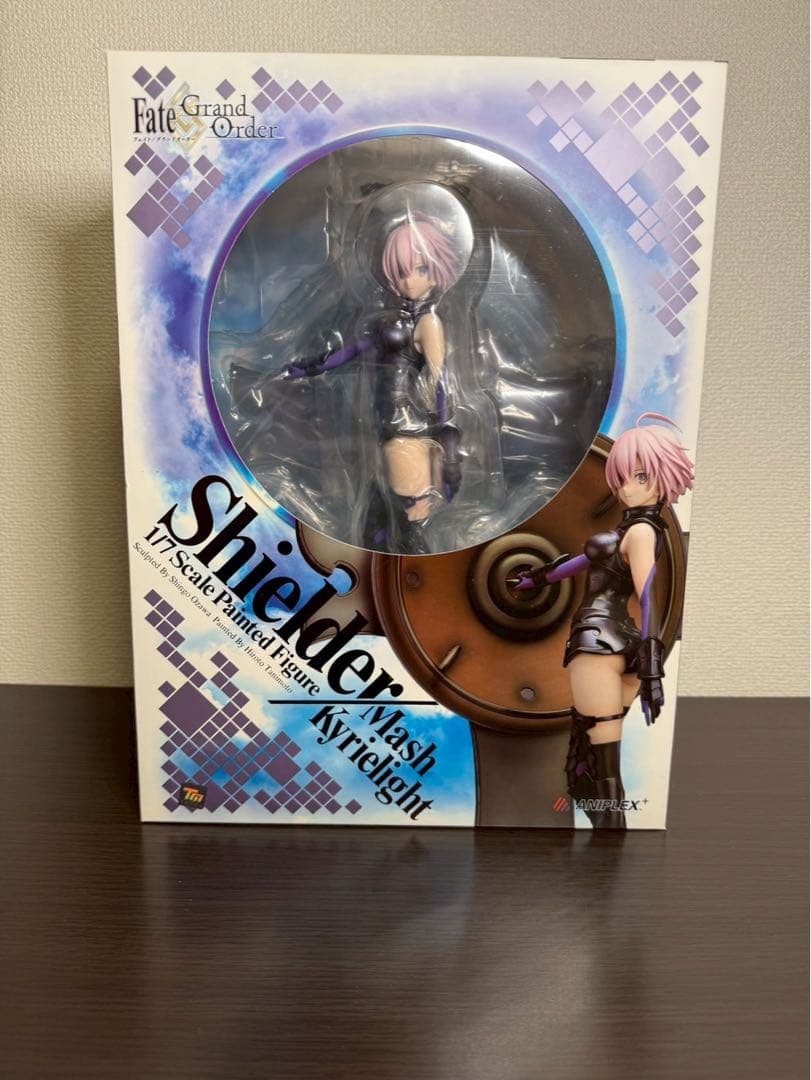 FGO シールダー　マシュ　フィギュア