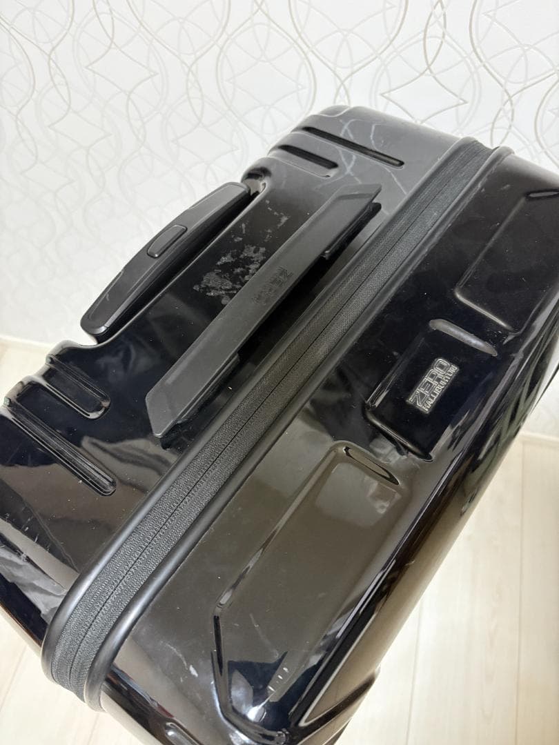 ZERO HALLIBURTON/ゼロハリバートン スーツケース ブラック70L