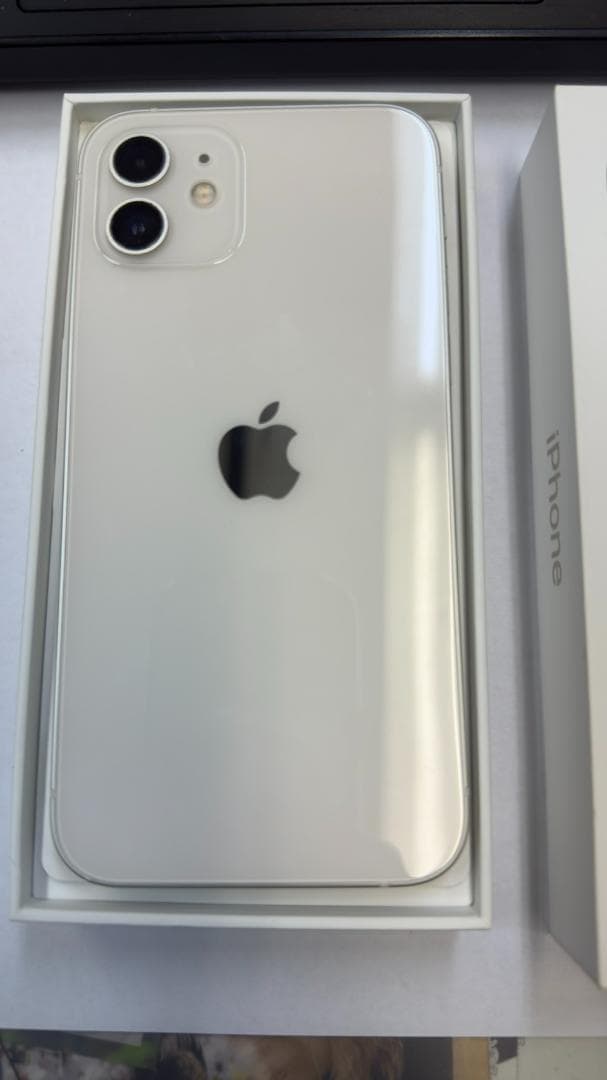 Apple iPhone 12 ホワイト 本体 64G