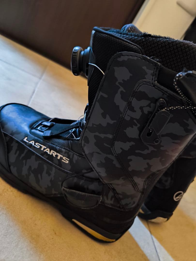 LASTARTS スノーボードブーツ ボア