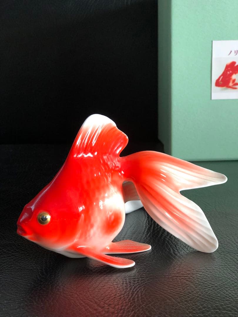 ノリタケ　フィギュリン　1970年代　 金魚置物　陶器　インテリア　則武