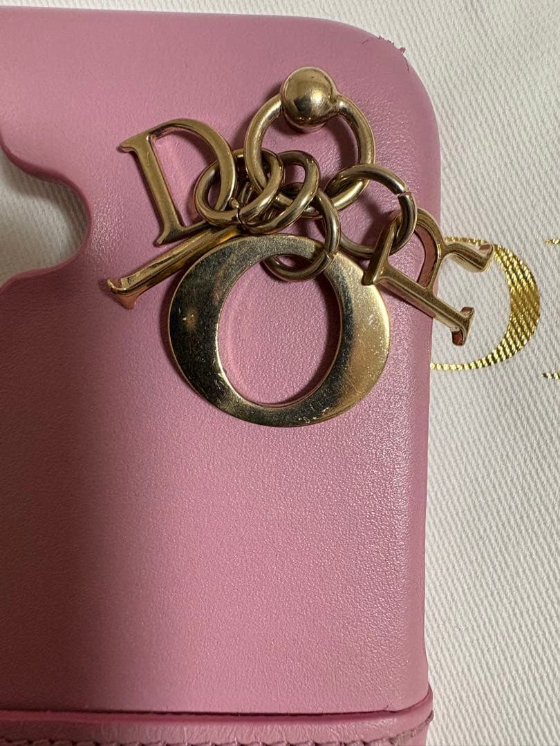 DIORキルティングiPhoneケース　正規品16 袋付き値下げ‼️