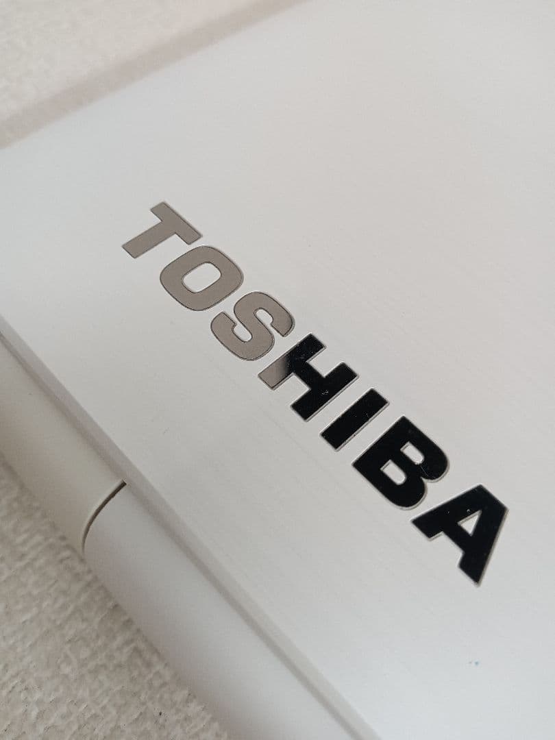 Ω TOSHIBA Satellite L50-D ストレージ無　16GB