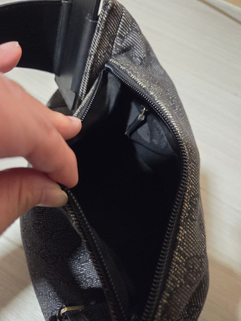 美品 GUCCI ggキャンバス アクセサリーポーチ ブラック