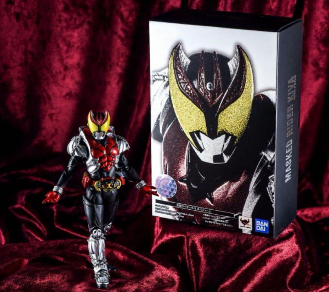 S.H.Figuarts 真骨頂製法　仮面ライダーキバ　キバフォーム　①