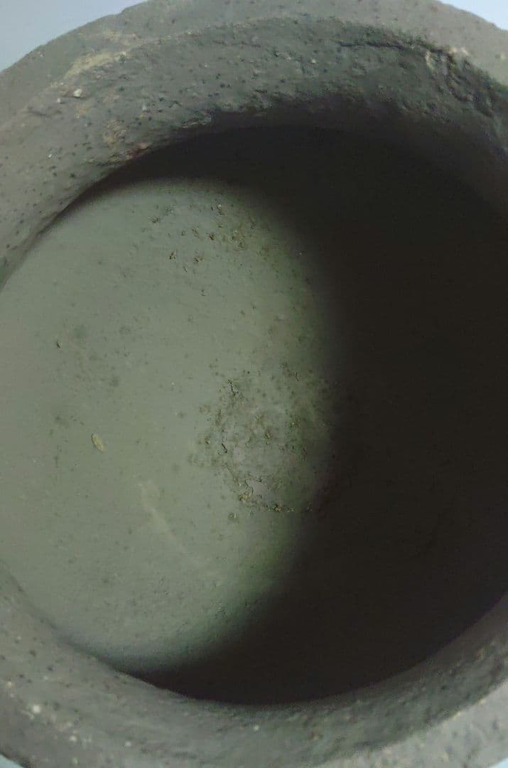 須恵器？　土器？　海外？　アフリカ？　アジア？