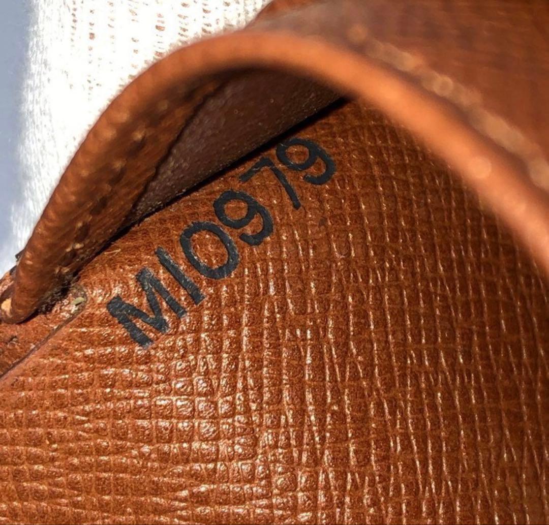 ルイヴィトン 財布 モノグラム ポルトフォイユヴィエノワ M61674