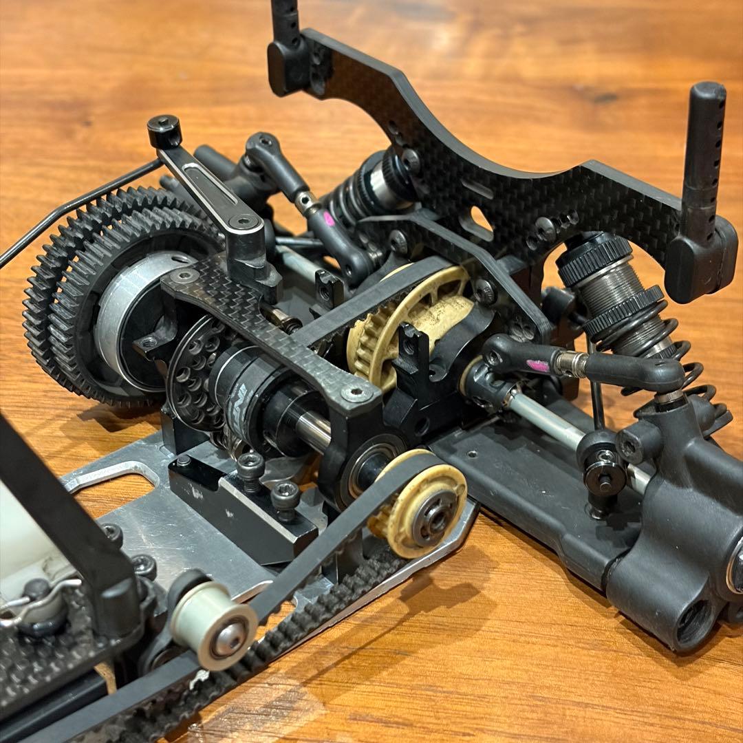 INFINITY IF15 1/10GP ツーリングカーシャーシ