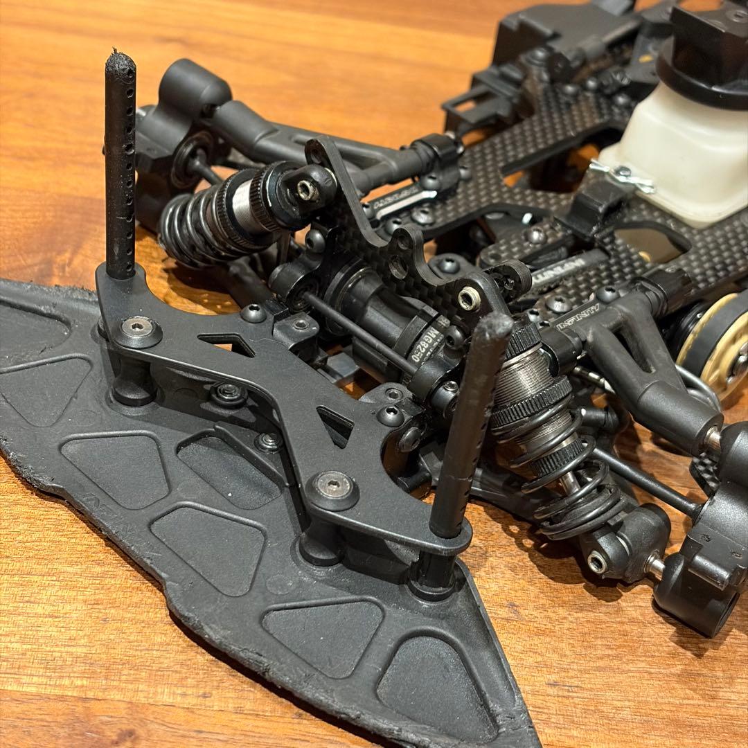 INFINITY IF15 1/10GP ツーリングカーシャーシ