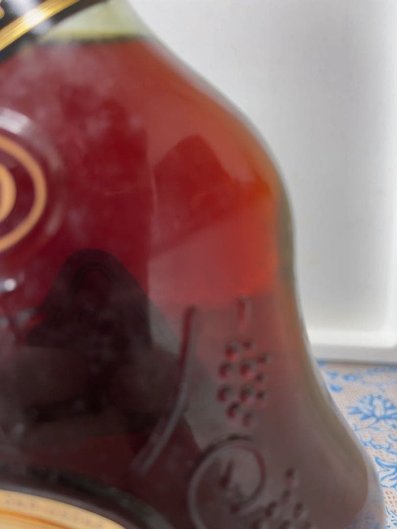 Hennessy X.O. コニャック　金キャップ　緑ボトル　箱入り　未開栓