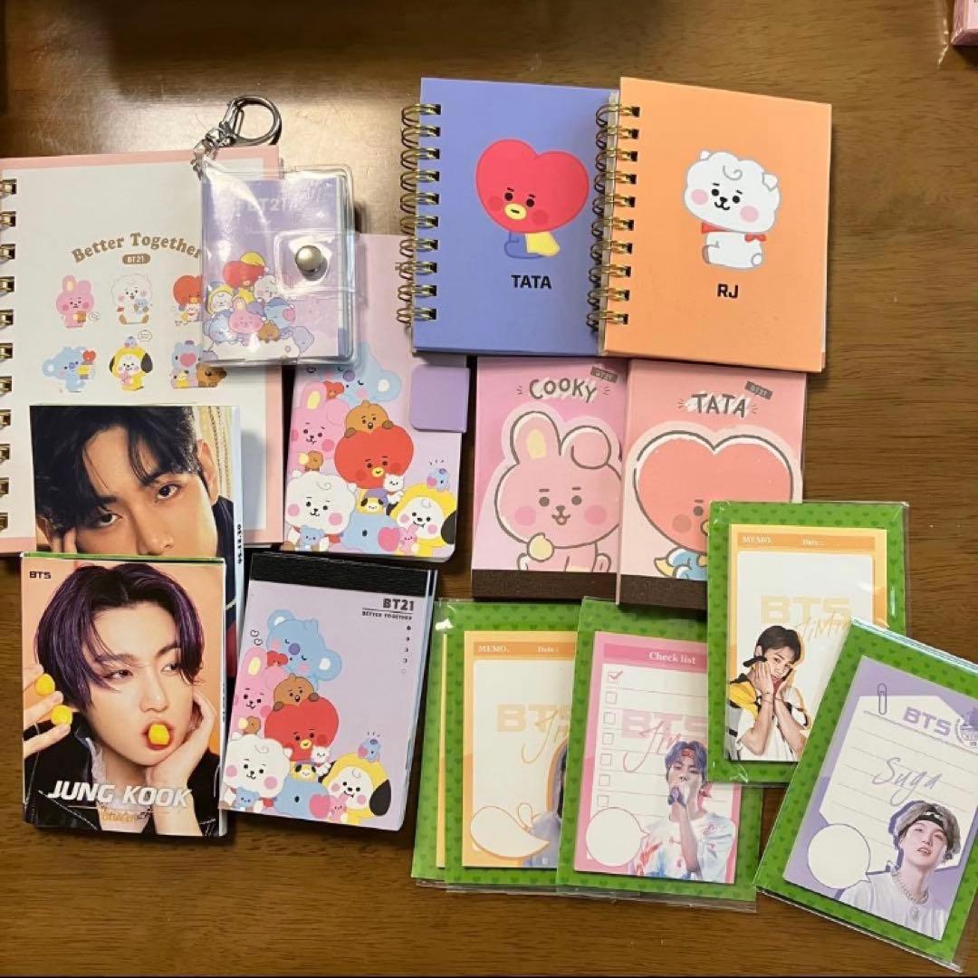 BTS グッズ　CD DVD 雑誌など多数　まとめ売り