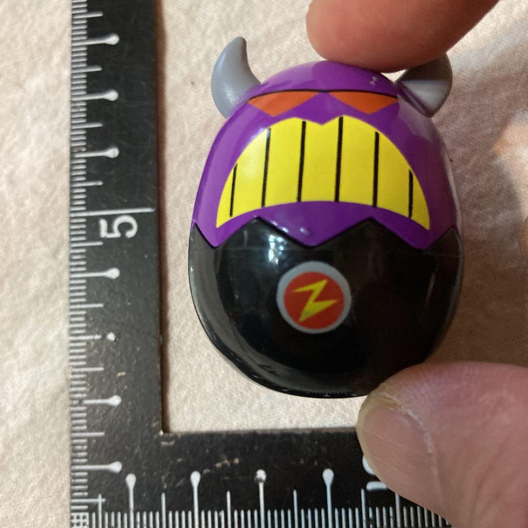 起き上がり　ザーグ　(バズの父)