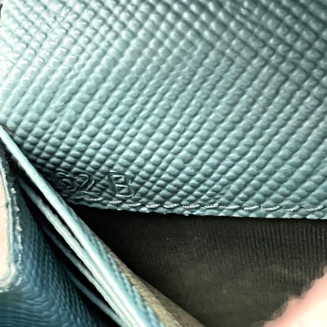 PRADA プラダ サフィアーノ 長財布 フラップ　2つ折り　極美品0112-①