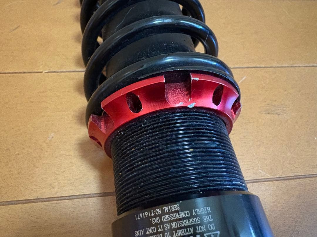 ★JOG JOG-ZR Z-1 リアサスペンション 中古美品★