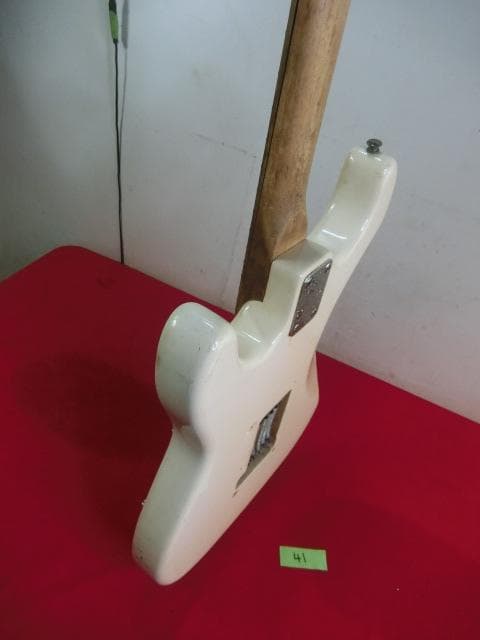 41：Fender Stratocaster エレキギター 部品取りジャンク