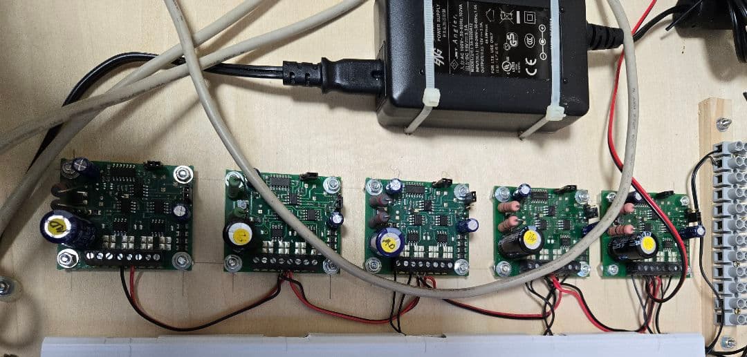 DCS50K、Digitrax PR4 USB to LocoNetセット