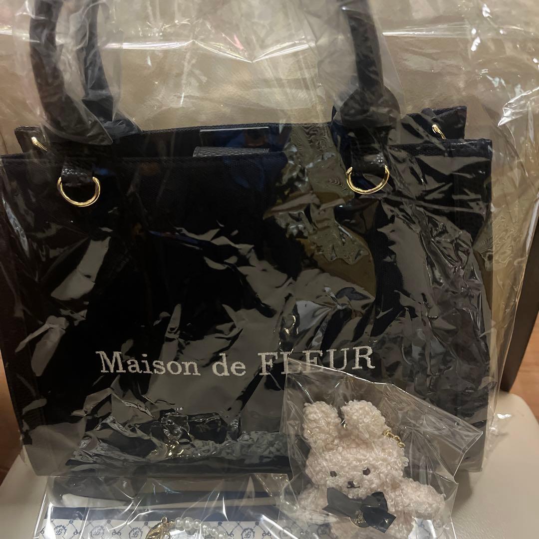 新品　Maison de FLEUR 　黒バッグ　 福袋2026