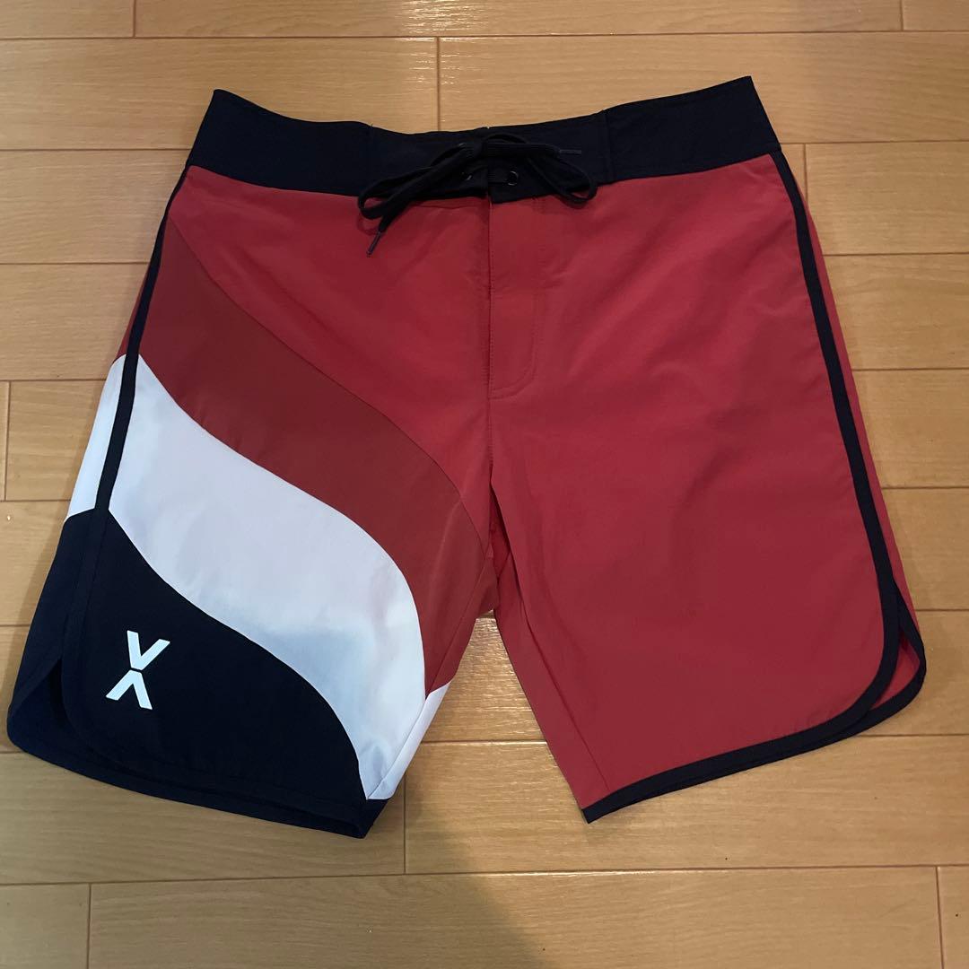 X-VEATM スポーツ用水着 Sサイズ 赤/白/黒