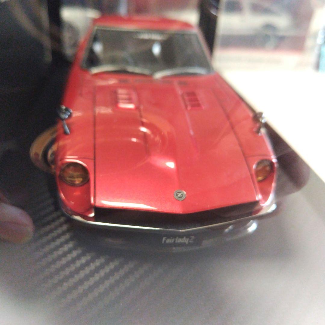 イグニッションモデル　1/18 日産フェアレディZ S30 メタリックレッド