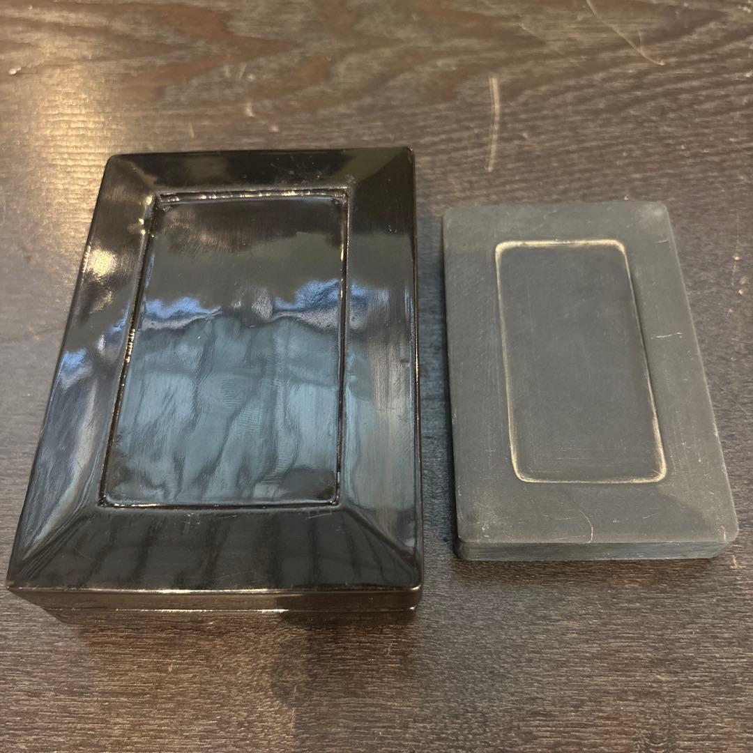 歙州硯 硯　　漆塗箱入り