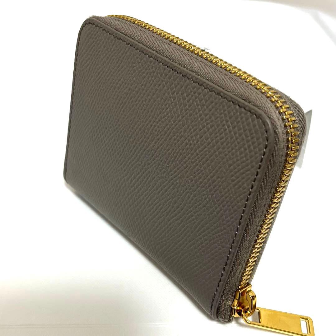 【MBK】CELINE セリーヌ エッセンシャル 二つ折り財布